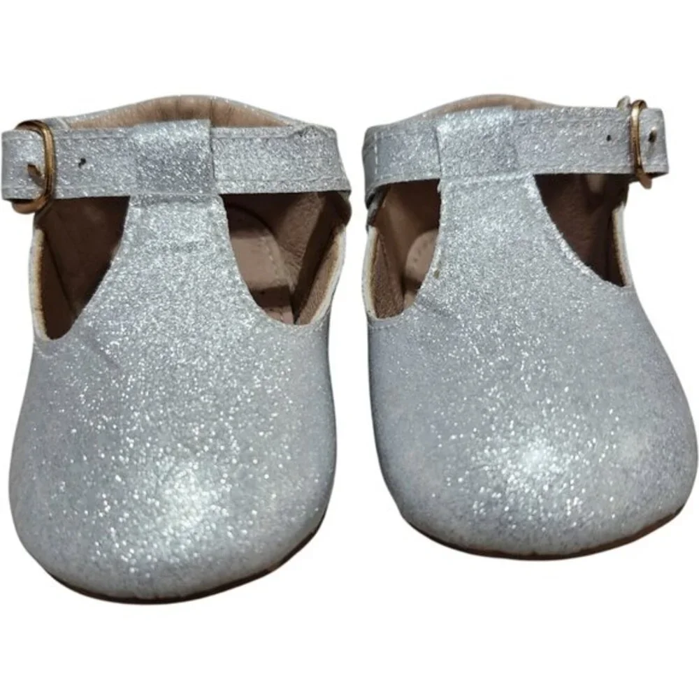 NEW A Bear Co‎ Toddler Size 3 Color Change Silver Smooth Glitter T-Straps Girls